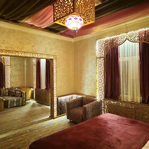 Hotel Qiz Galasi, Bakú